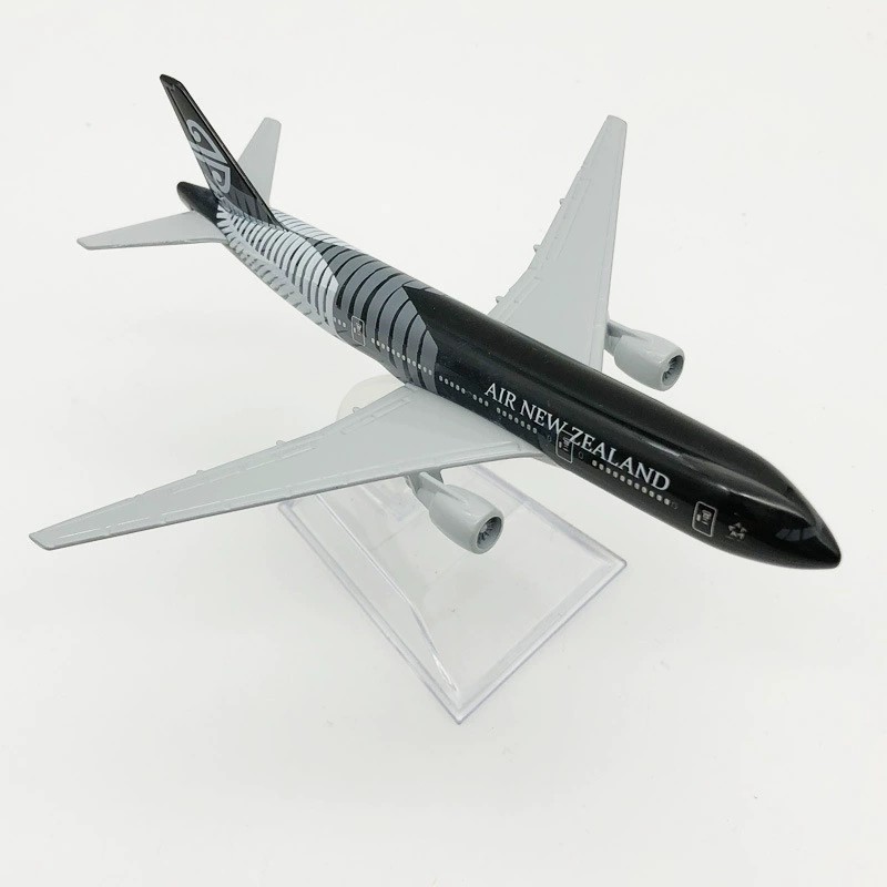 Детский самолет B777, 16 см, Н – обзор и цена Kids Toys New Zealand